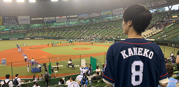 プロ野球をスタジアムで観戦!