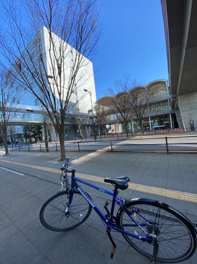 愛用のクロスバイクでサイクリング