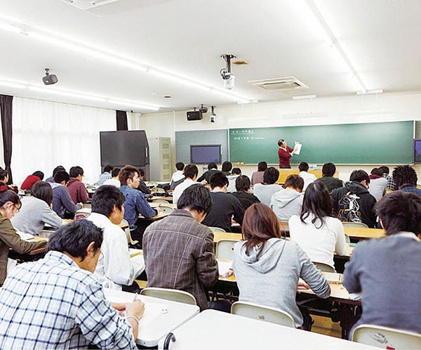 気圏・地圏の環境　講義の様子